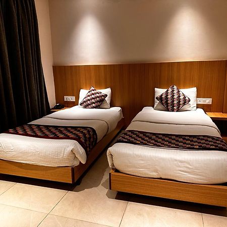 Siddhartha Hotel, Tikapur Exterior photo