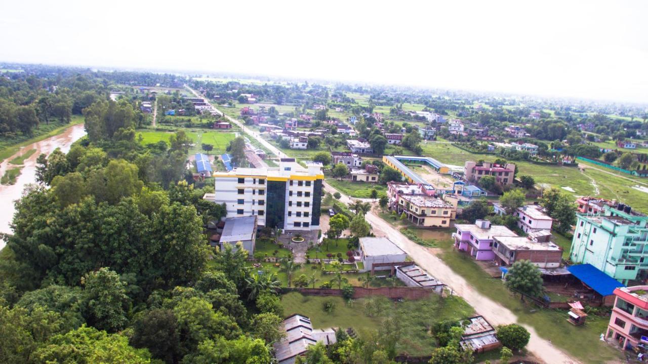 Siddhartha Hotel, Tikapur Exterior photo