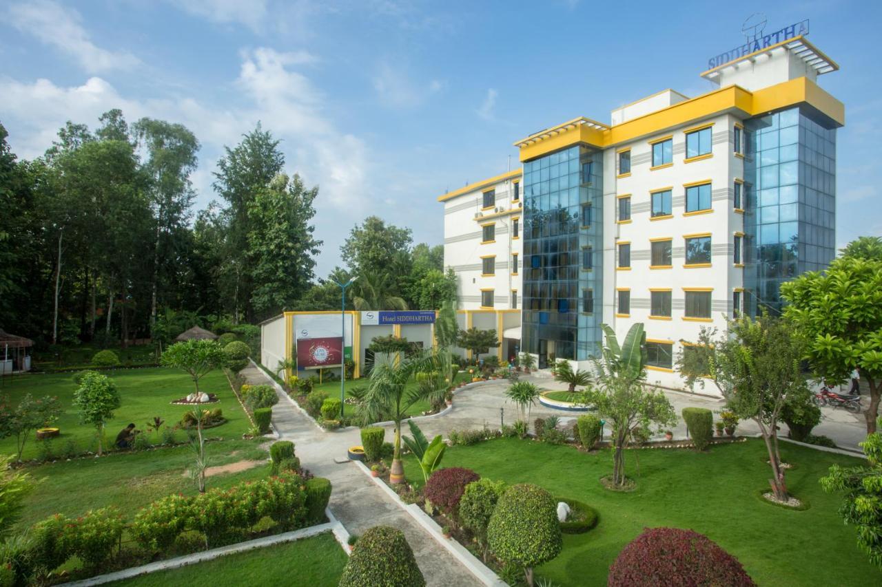 Siddhartha Hotel, Tikapur Exterior photo