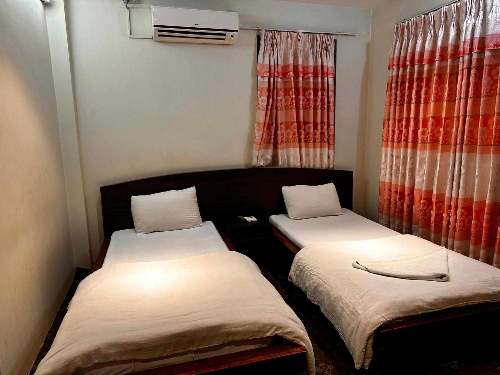 Siddhartha Hotel, Tikapur Exterior photo